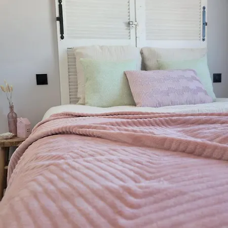 Holiday home Mado, A 2 Pas De La Saint-Gilles-Croix-de-Vie
